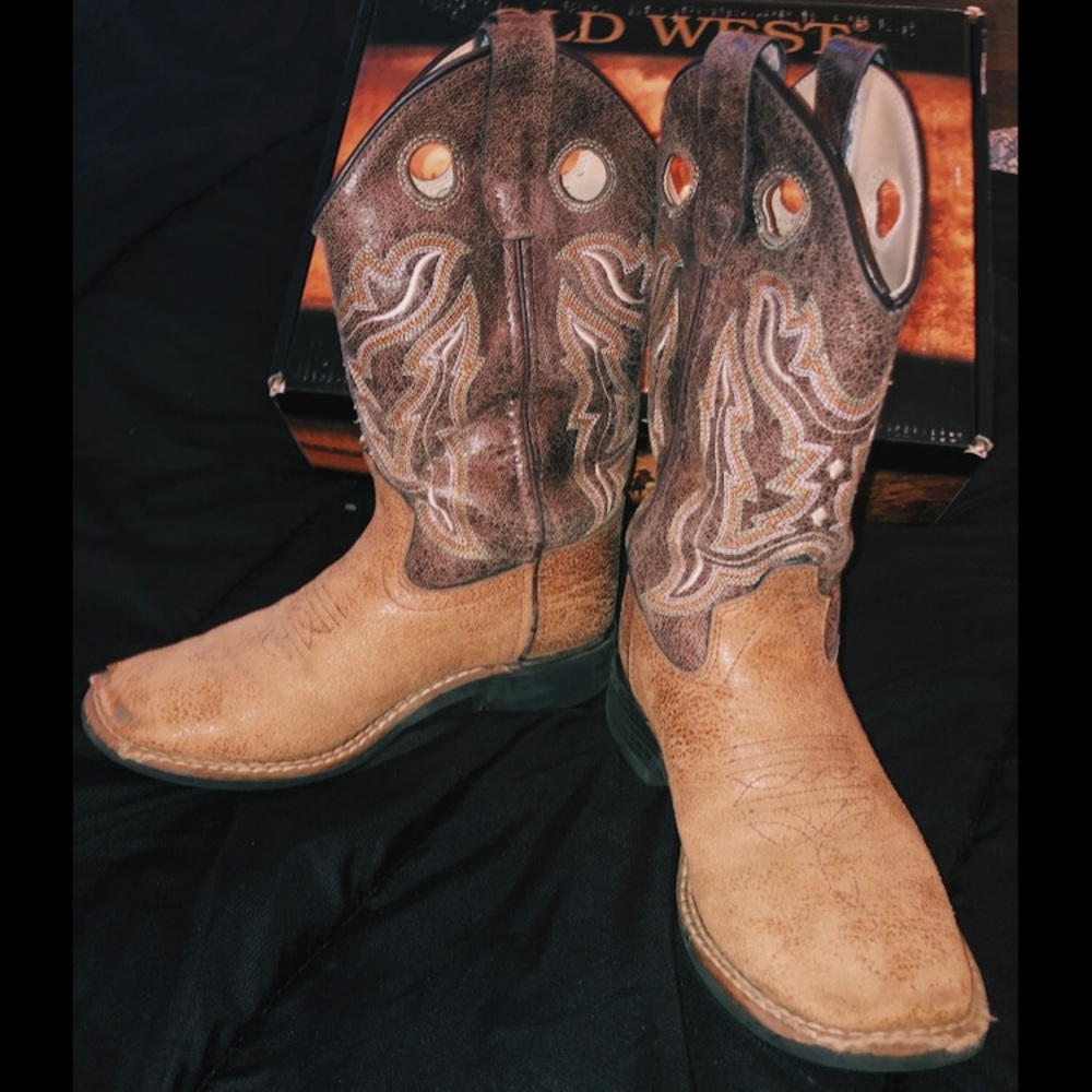 Boys old west boots